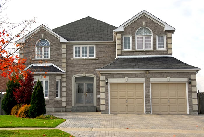 DC Garage Doors Inc.'s garage door mechanics can handle any garage door repair!